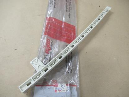 5974574 Raamgeleider rechtsvoor