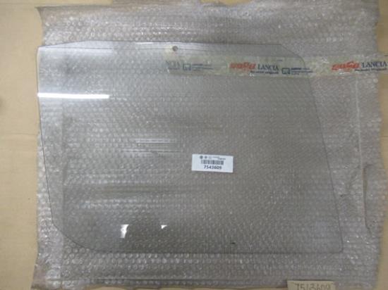 7543609 Zijruit rechtsvoor