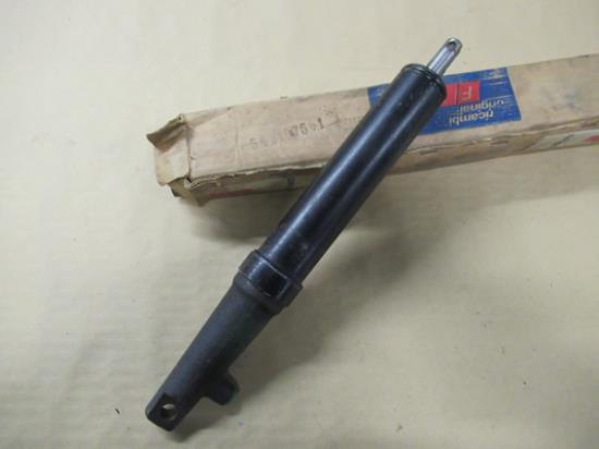 5424075 Hoofdremcilinder