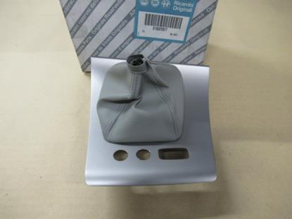 156078517 Versnellingspook sierstuk