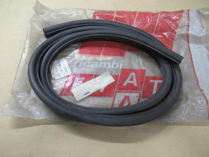 4351362 Portierruit profielrubber linksachter