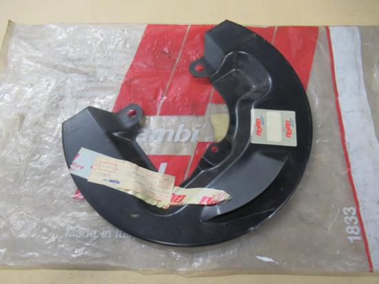 4364907 Remschijf beschermplaat rechtsvoor