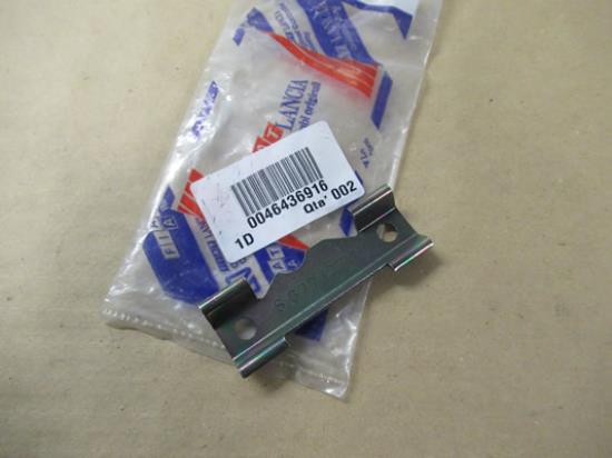 46436916 Koplampwisser beugel