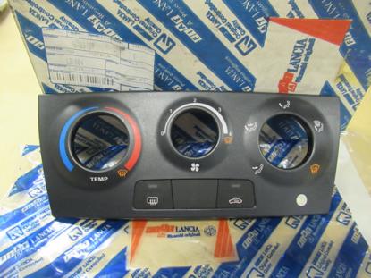 46723489 Warmtewisselaar bedieningspaneel sierstuk