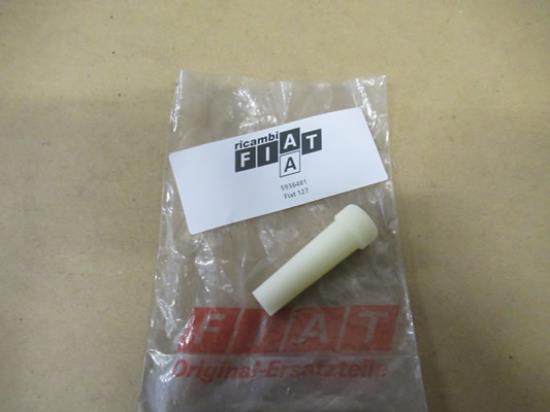 5936481 Achterlicht bevestigings knop