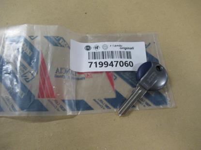 719947060 Sleutel ongeslepen