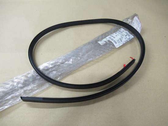 735459778 Daklijst profielrubber linkerzijde