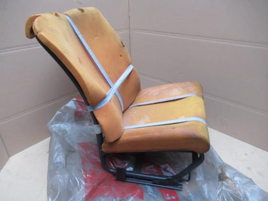 7594157 Voorstoel rechterzijde