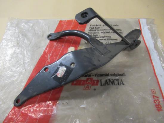 7691818 Motorsteun beugel