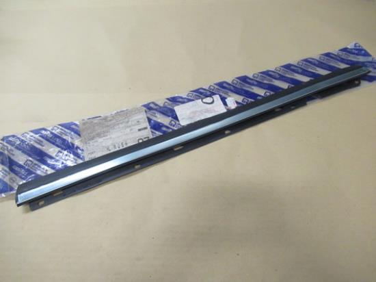 46429288 Portier sierlijst rechtsachter