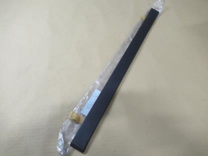 82447743 Portier stootstrip rechtsachter