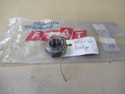 557237 Versnellingsbak moer