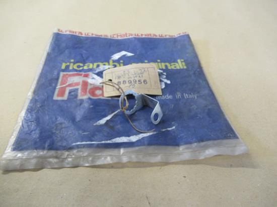 889956 Remslang beugel rechterzijde