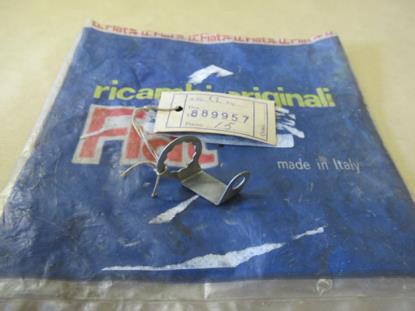 889957 Remslang beugel linkerzijde