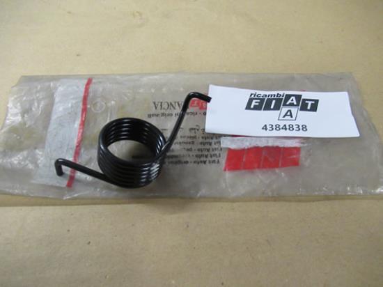 4384838 Koppelingspedaal veertje