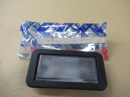 5946567 Plafond verlichting achterzijde