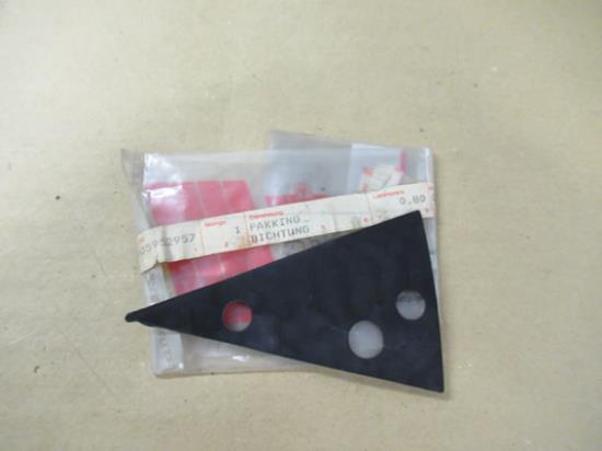 5952957 Pakking buitenspiegel