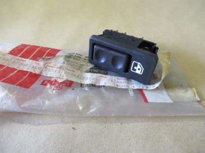 5979011 Raamschakelaar