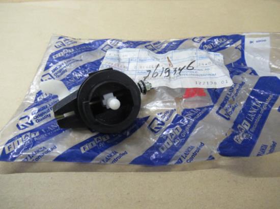 7619346 Koplamp hoogteregelaar