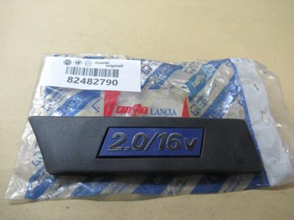 82482790 Voorscherm stootstrip met embleem 2.0/16v