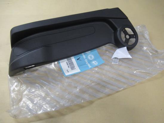 184971861 Voorstoel sierstuk rechterzijde