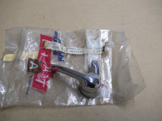 4036610 Driehoek raamsluiting linkerzijde