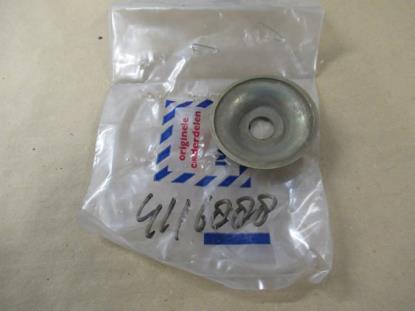 4116888 Afstandstuk schotel