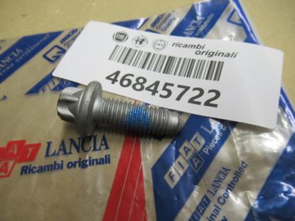 46845722 Bout motorsteun M10x31