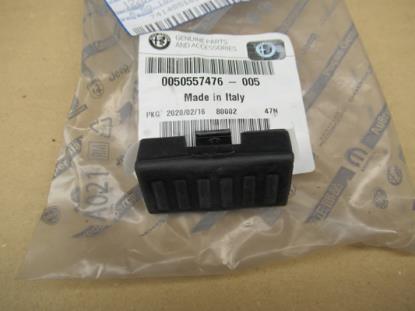 50557476 Plug achterklep