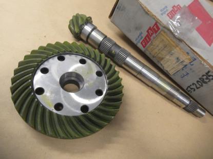 5520835 Kroonwiel met pignon