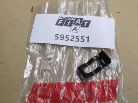 5952551 Dashboard klemmetje