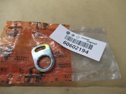 60602194 Plaatje spoorstangbevestiging