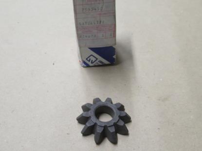 7553450 Differentieel satteliet