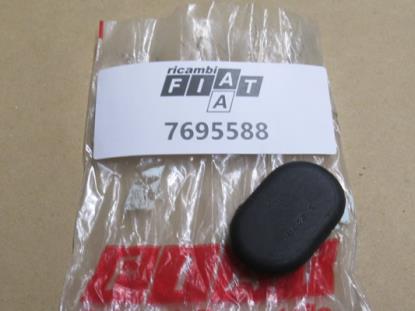 7695588 Plug