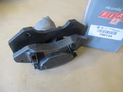 790134 Remklauw rechtsvoor