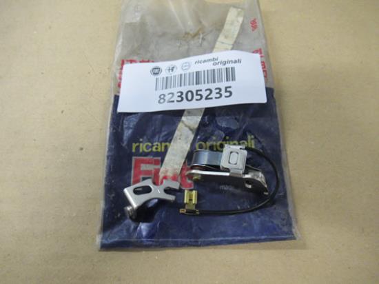 82305235 Contactpuntset