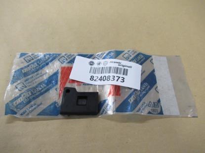 82408373 Achterspatbord steun links