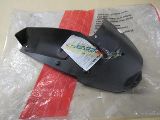 82415170 Wielkuip beschermplaat linksachter