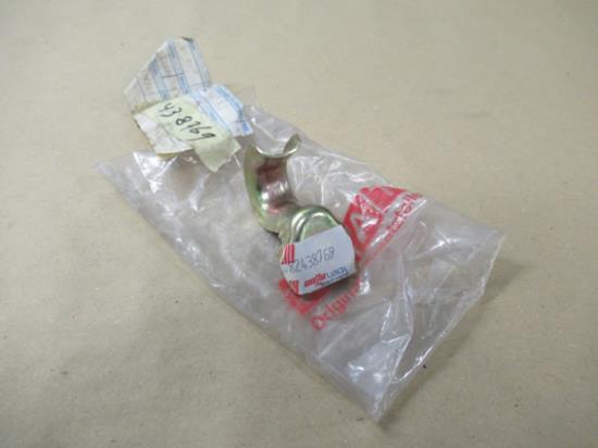 82438769 Beugel uitlaatslang