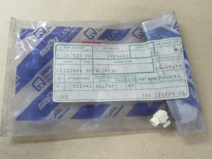 9926483 Clip carabateur