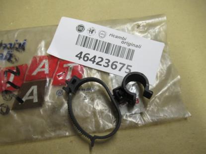 46423675 Leiding bevestiging