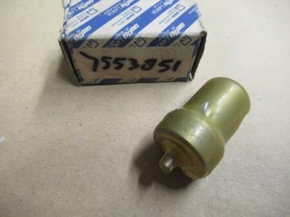 7553851 Verstuiver brandstofinjectie