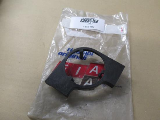 4451707 Claxon afdekking