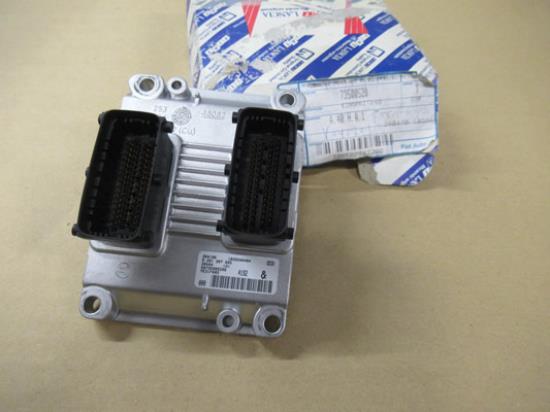 73500520 Brandstofinjectie ECU