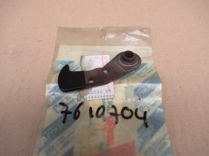 7610704 Haak achterstoelen linkerzijde