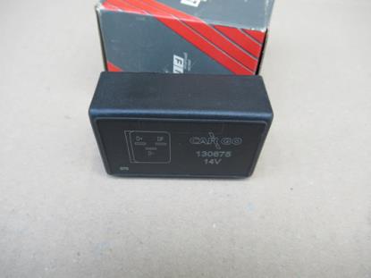 82264822 Spanningsregelaar